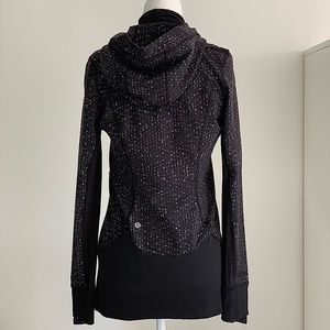 Lululemon Hoodie - Like new!